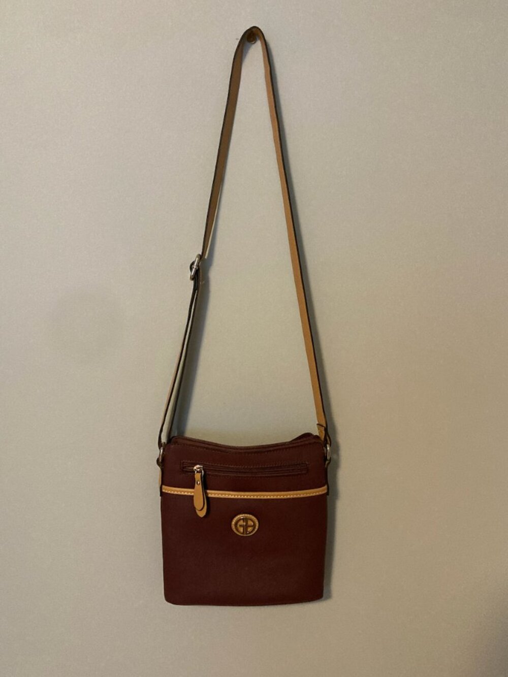 Giana Bernini Women's Saffiano Crossbody Burgundy Bag One Size - Picture 2 of 4